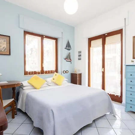 Апартаменти La Gabbianella Сорренто