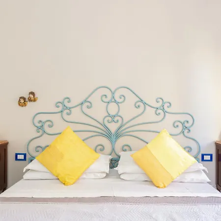 Апартаменти La Gabbianella *