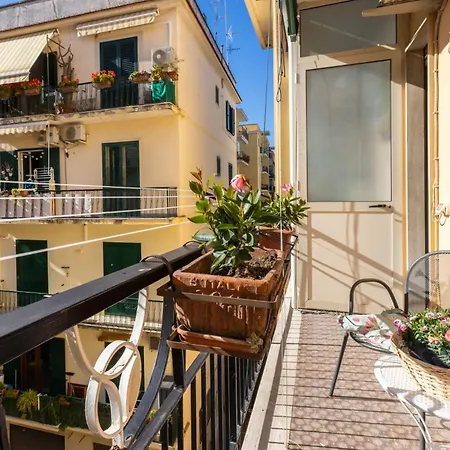 La Gabbianella Апартаменти *